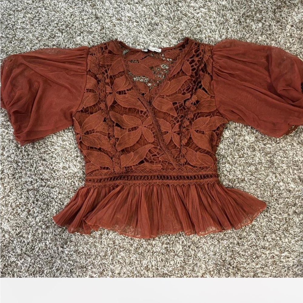 Haute Monde Rust Lace Peplum Puff Sleeve Blouse